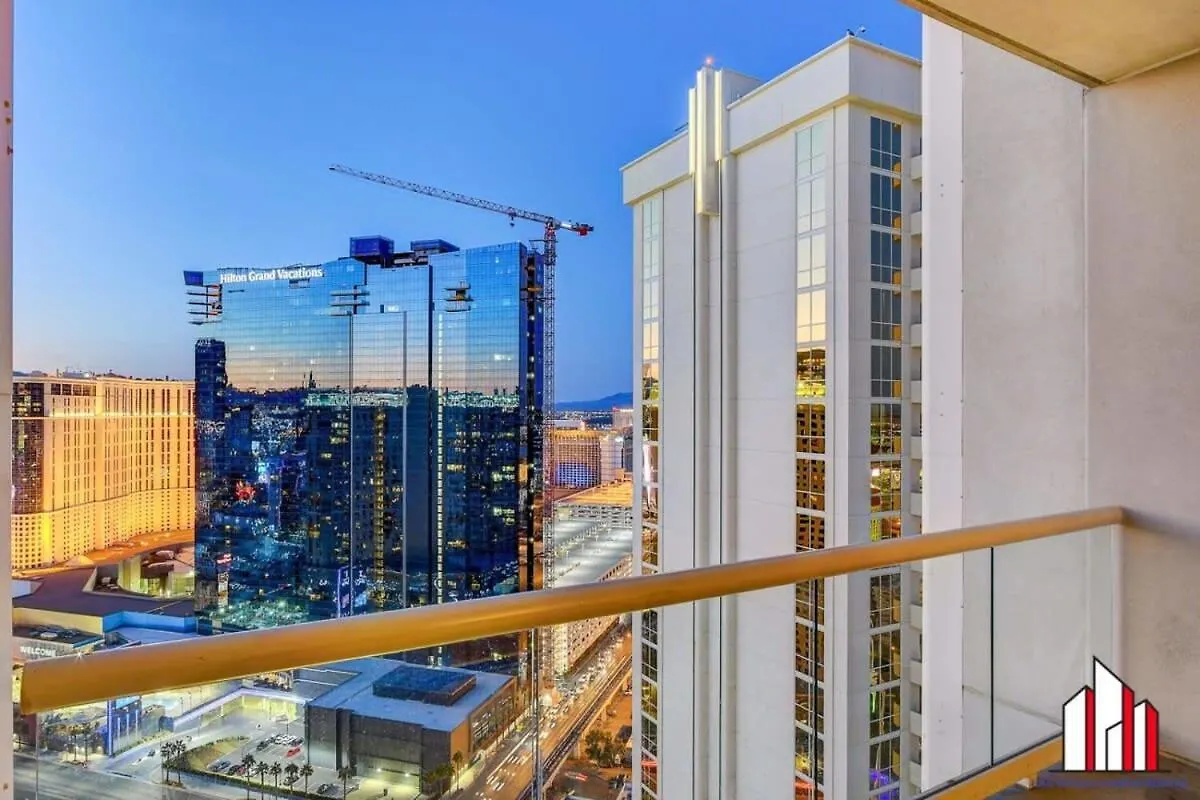 Mgm Signature-33-709 F1 Track & Strip View Balcony Las Vegas Holiday home